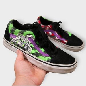 Vans off the Wall Tim Burton Nightmare Before Christmas womens size 7 mens 5.5